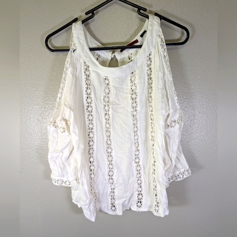 BKE Red white see thru top with open sleeves size small